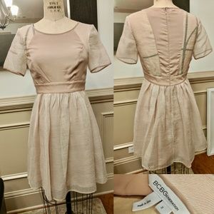 BCBGeneration blush short sleeve mini dress